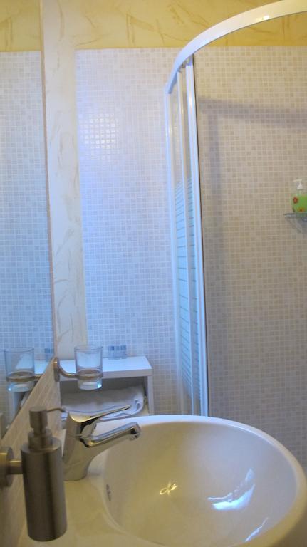 B&B In Piazza Рим Екстериор снимка